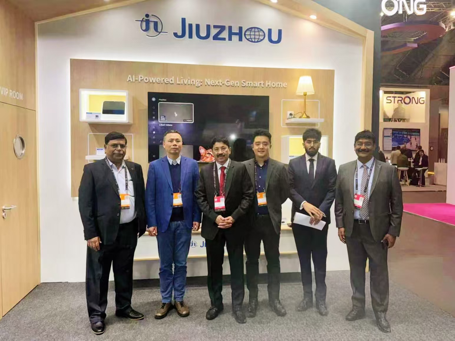 從深圳到阿姆斯特丹：深耕國(guó)際市場(chǎng)！深圳九洲電器攜創(chuàng)新產(chǎn)品閃耀荷蘭IBC